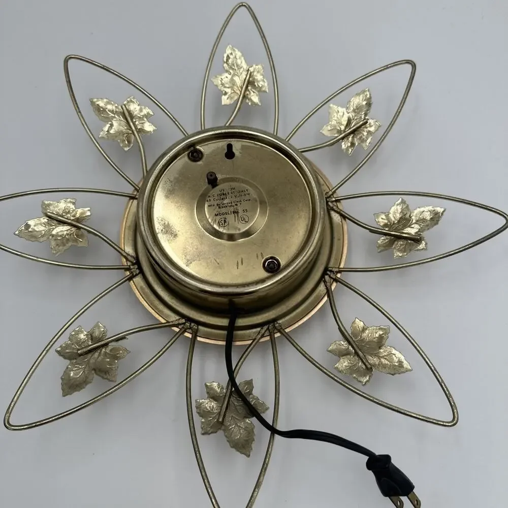 Vintage Gold MCM United Starburst Ivy Leaves Electric Wall Clock
